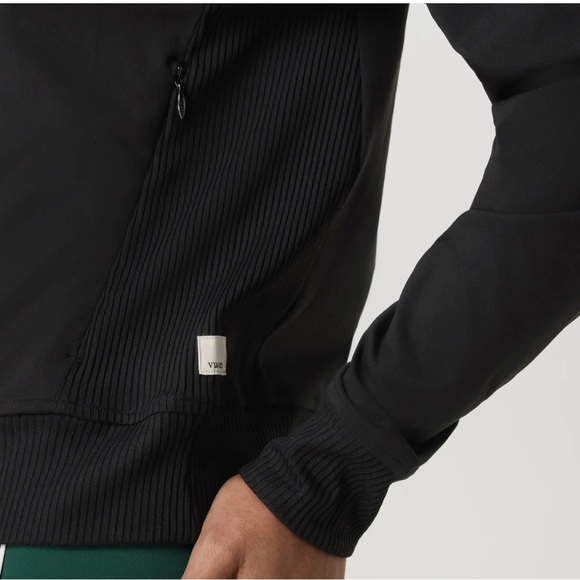 NWT Vuori Daily Jacket Black XS  Zip-Up Hoodie - Picture 4 of 6